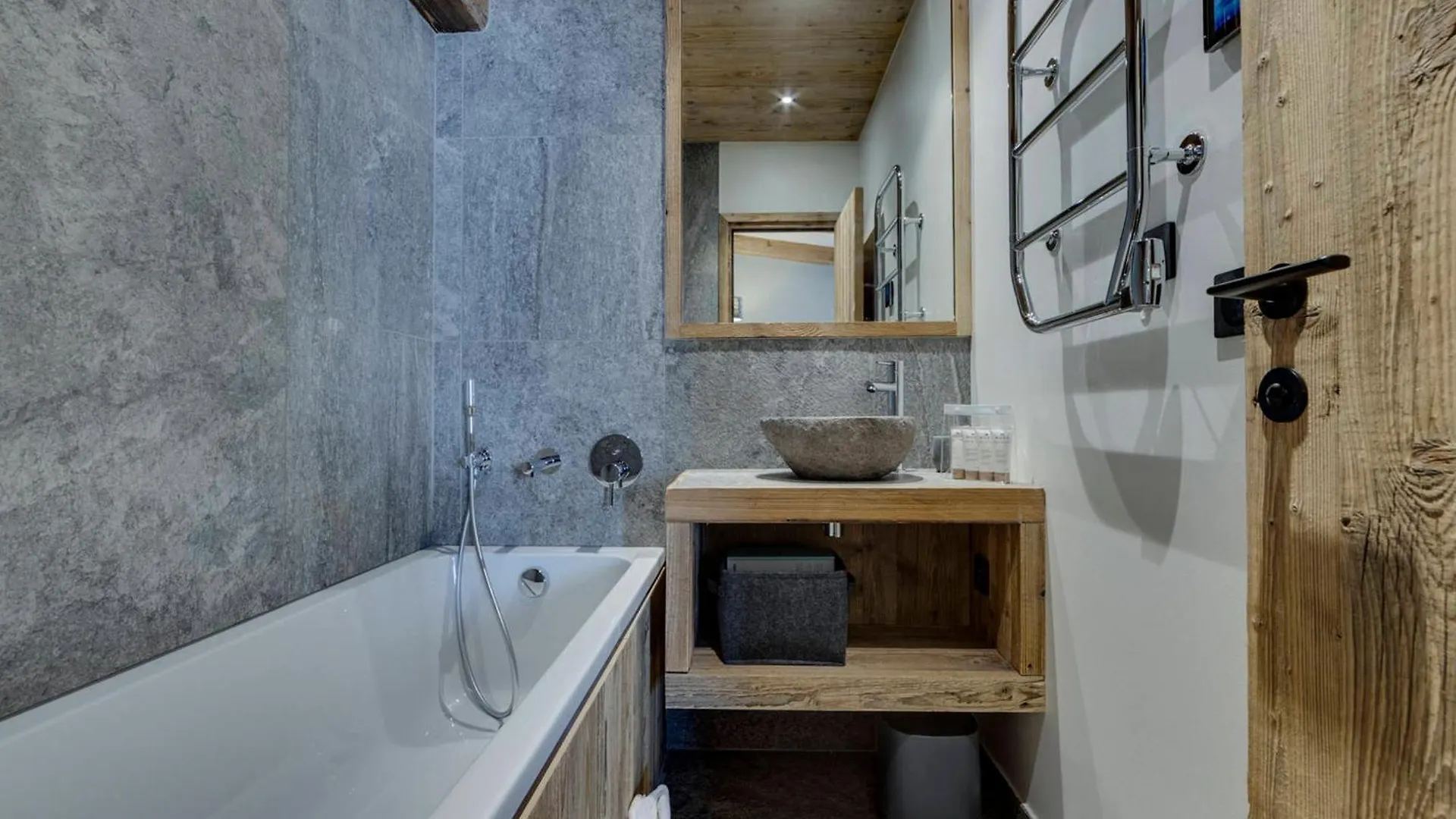 Luxueux Penthouse Montagne - 4 Chambres, Parking, Wi-Fi - Fr-1-641-19 Tignes